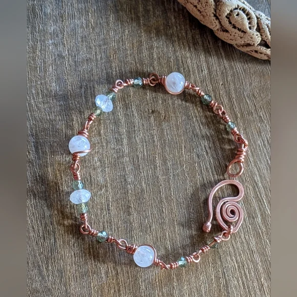 Moonstone Copper Chain Bracelet Rare Green Apatite Gems Dainty Artisan Crafted - Picture 11 of 16
